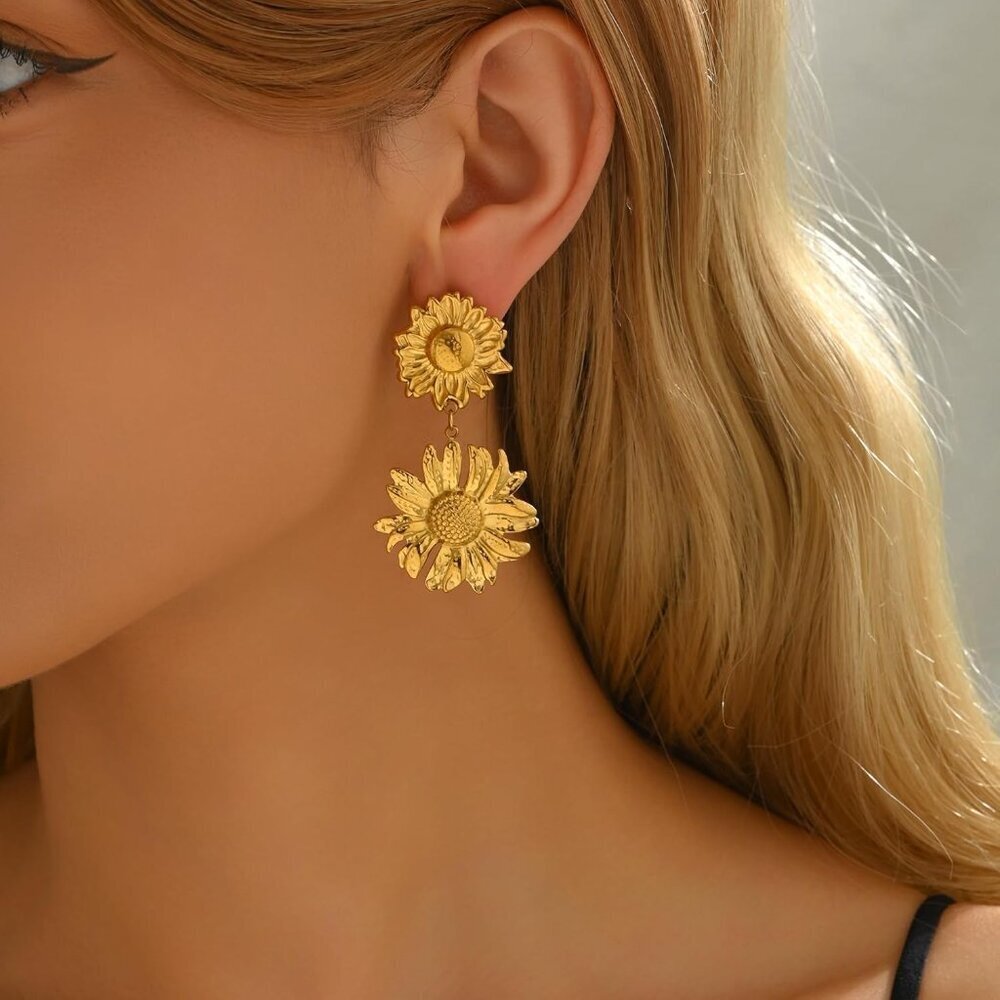 🆕 Women Gold Delicately Designed Earrings 18K Elegant Pearl Sunflower Jewelry - Picture 3 of 7
